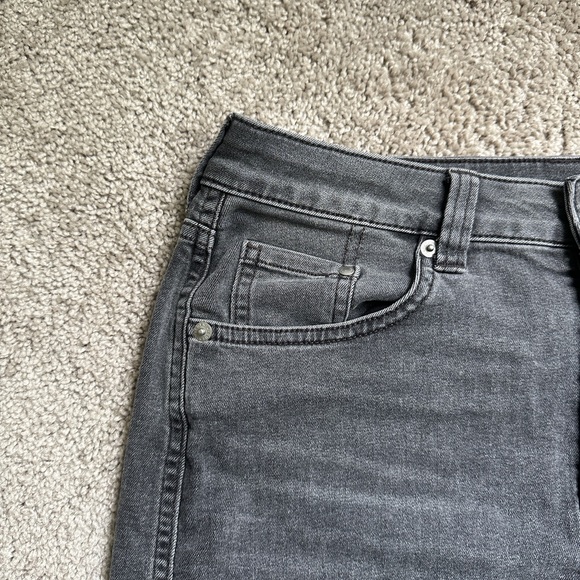 H&M DENIM || black denim midi skirt - Picture 5 of 6